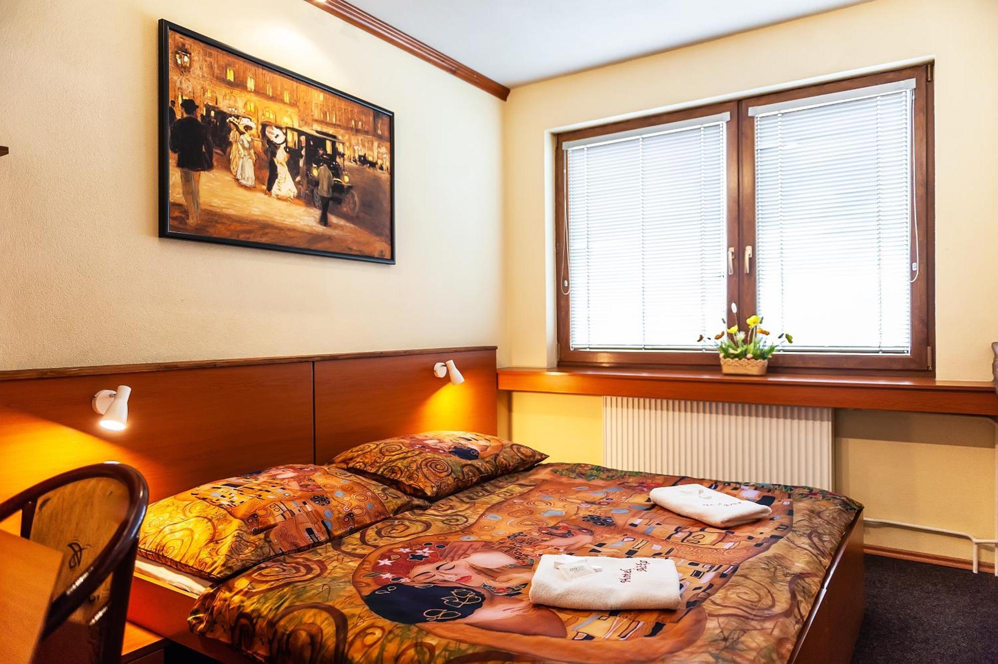 Hotel Acko Ruzomberok Bagian luar foto